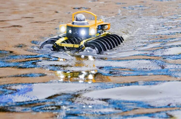 全地形應(yīng)急救援機器 全地形應(yīng)急救援機器